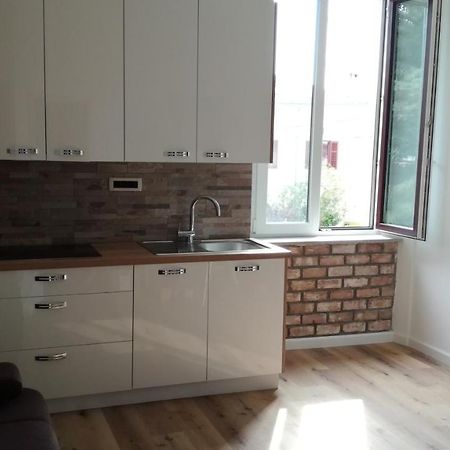 Apartmaji Apollonio 伊佐拉 外观 照片