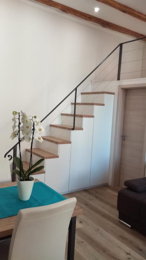 Apartmaji Apollonio 伊佐拉 外观 照片